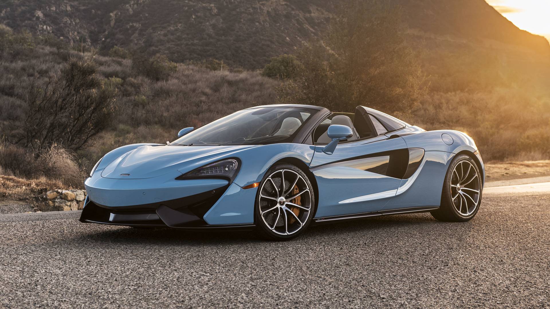 Mclaren 570s Mclaren Baby Car Tech: Driving A Baby Supercar The McLaren 570S ABIGAIL BASSETT